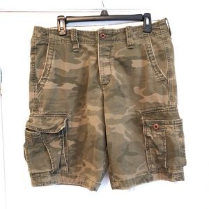 Men’s Sz 32 Hollister Camo Cargo Shorts